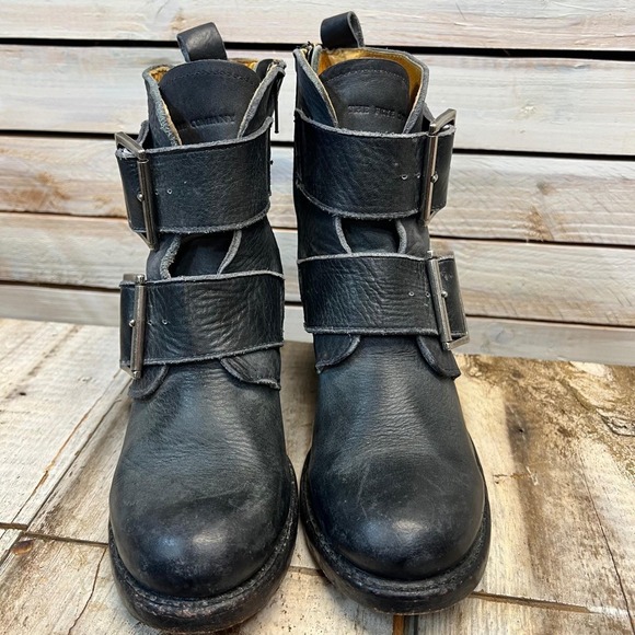 Frye Shoes - Frye Sabrina Engineer Moto Boots Black Leather Buckle USA Vintage 7M